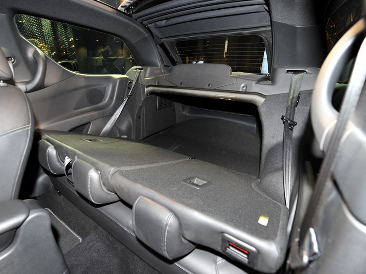 DS3 2013款 1.6L 至尊敞篷版车厢座椅图片
