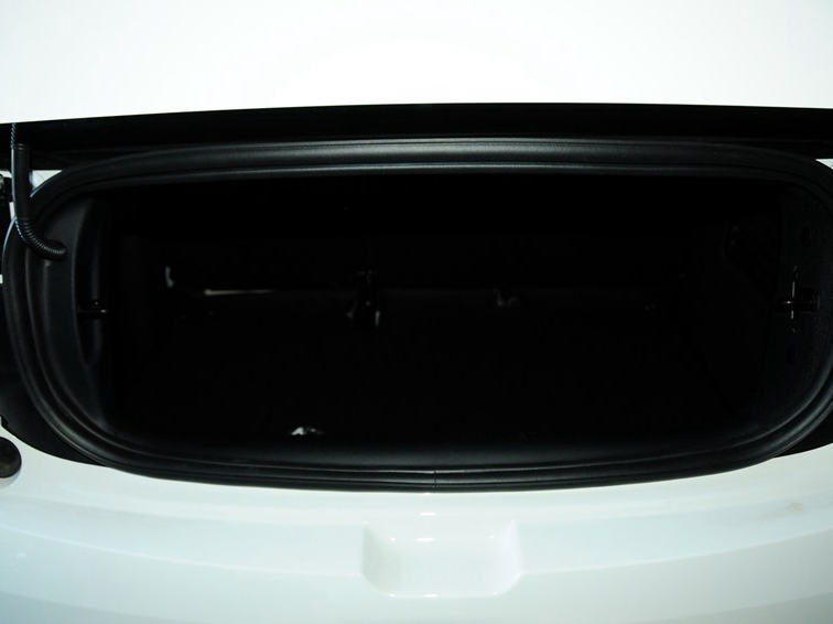 DS3 2013款 1.6L 风尚敞篷版车厢座椅图片