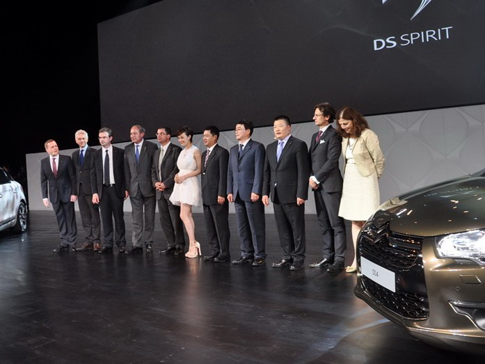 DS5(进口) 2012款 1.6T 尊享版车展活动图片