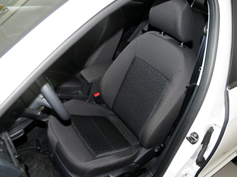 朗逸 2013款 改款 1.6L 手动风尚版车厢座椅图片