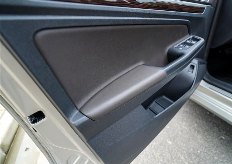朗逸 2015款 230TSI DSG 豪华版车厢座椅图片