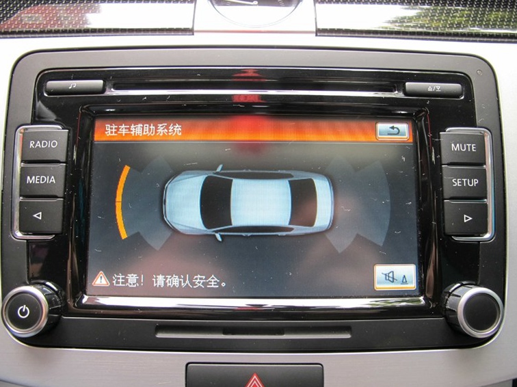 迈腾 2013款 2.0TSI 豪华型中控方向盘图片