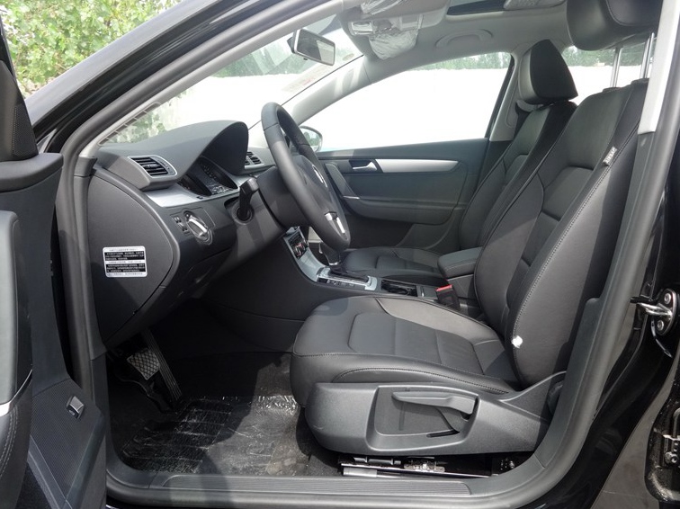 迈腾 2013款 1.8TSI 舒适型车厢座椅图片