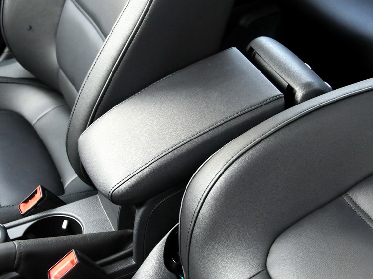 速腾 2014款 1.6L 自动舒适型车厢座椅图片