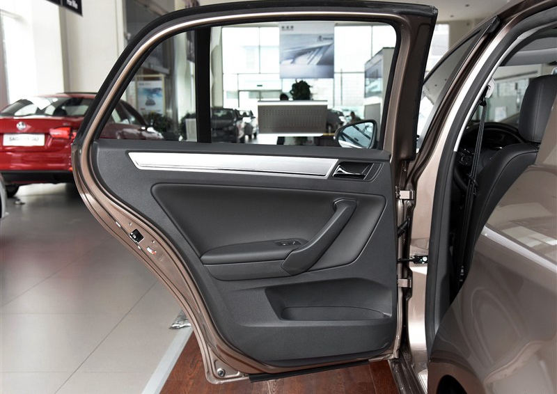 宝来 2015款 质惠版 1.6L 手动舒适型车厢座椅图片