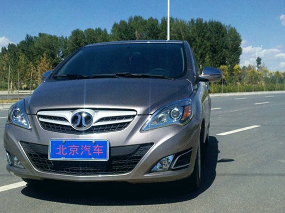 北京汽车E系列 2012款 两厢 1.3L 手动乐天版图片8