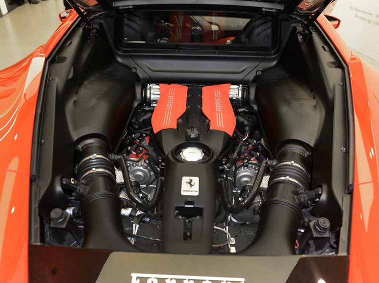 法拉利488 2015款 488 GTB图片