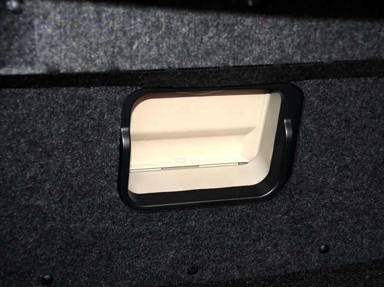 凯美瑞 2013款 200G 经典豪华版车厢座椅图片