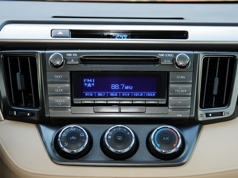 丰田RAV4 2013款 2.0L 手动两驱都市版中控方向盘图片