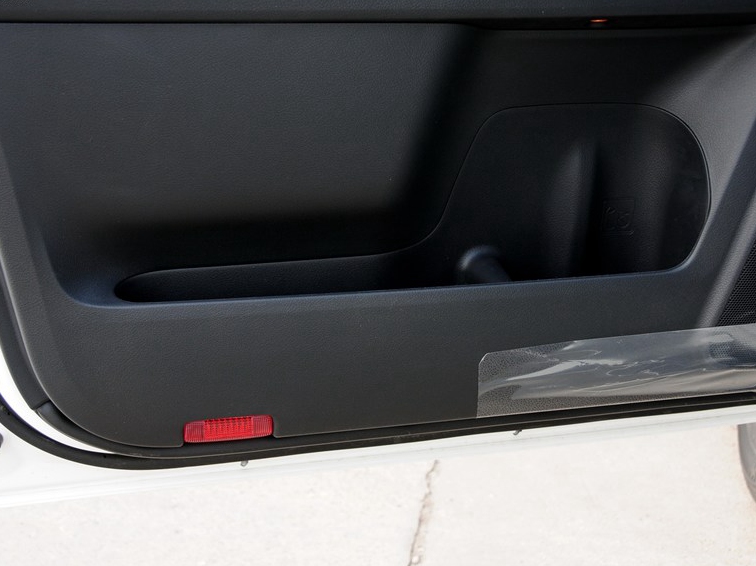 普拉多 2014款 4.0L VX NAVI车厢座椅图片
