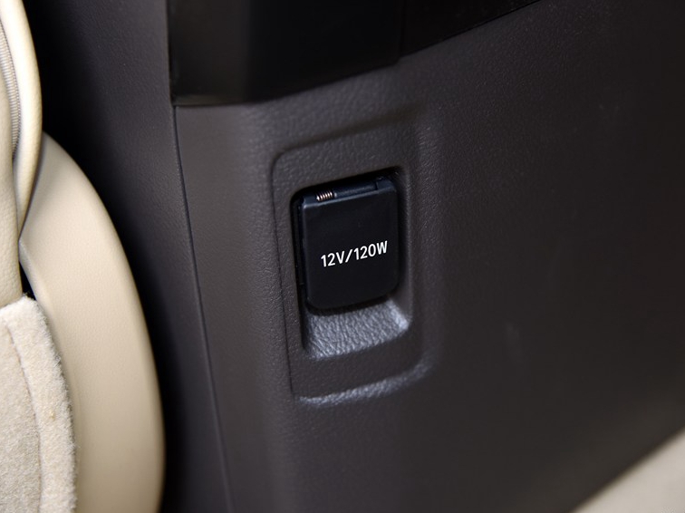 普拉多 2015款 2.7L 自动豪华版车厢座椅图片