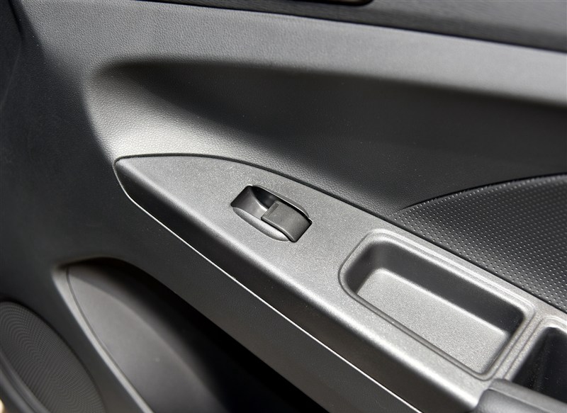 艾瑞泽3 2015款 1.5L 自动够劲版车厢座椅图片