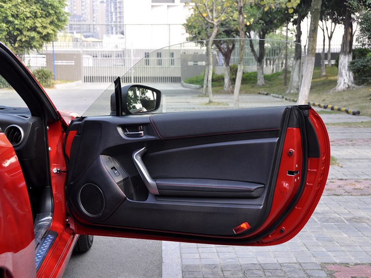 丰田86 2013款 2.0L 手动豪华型车厢座椅图片