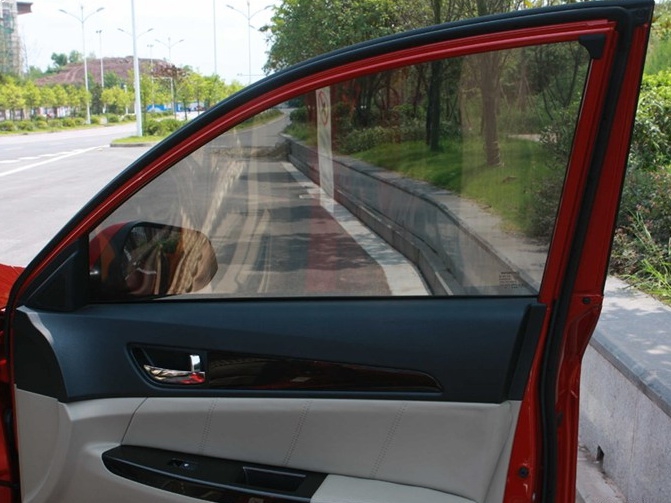 逸动 2012款 1.6L 手动尊贵型 国IV车厢座椅图片