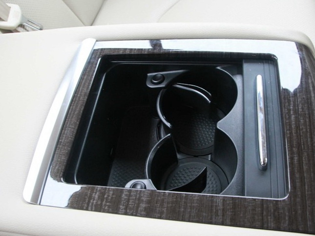 睿骋 2013款 1.8T 自动尊贵型 国IV车厢座椅图片