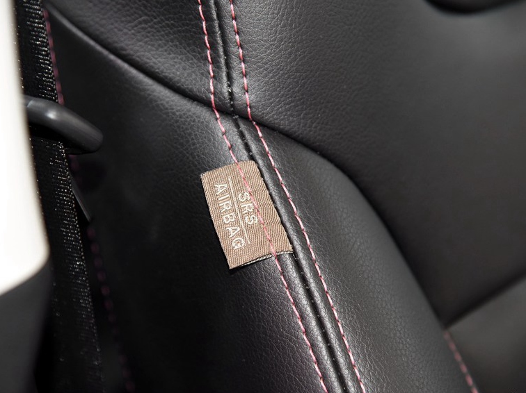 长安CS35 2015款 1.6L 手动豪华型 国V车厢座椅图片
