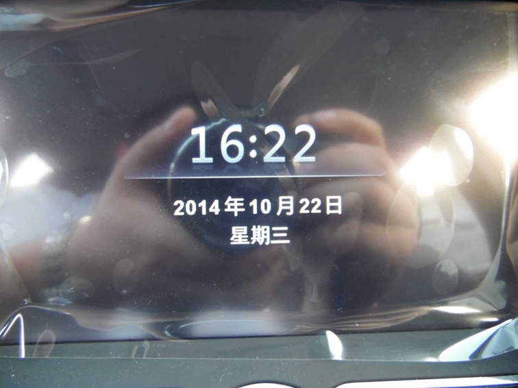 长安CS75 2014款 1.8T 自动精英型 国V中控方向盘图片