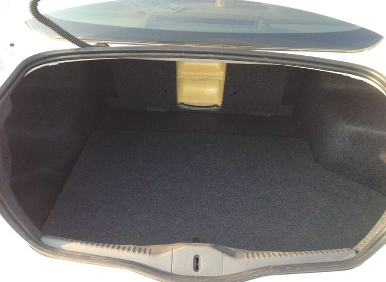 传祺GA5 2013款 1.8L 手动舒适版车厢座椅图片
