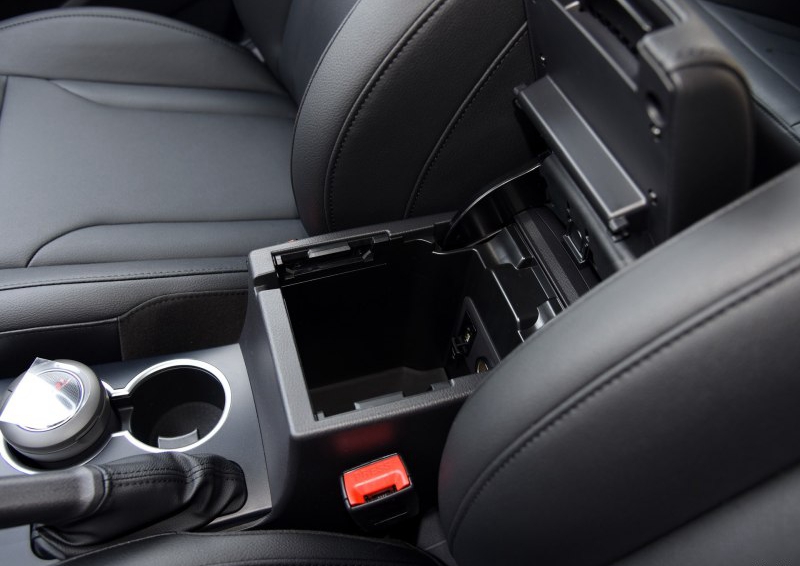 哈弗H2 2016款 1.5T 手动两驱精英型车厢座椅图片