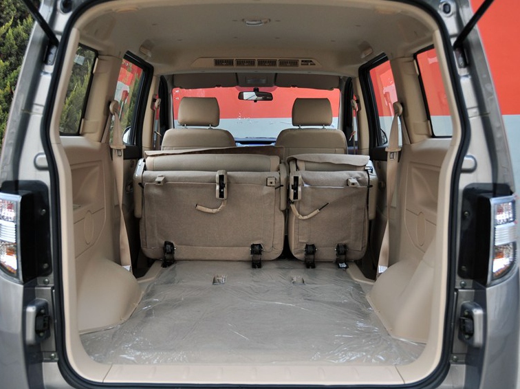 欧诺 2012款 1.3L标准型车厢座椅图片