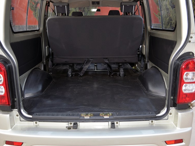 长安之星9 2015款 1.5L基本型4G15S车厢座椅图片