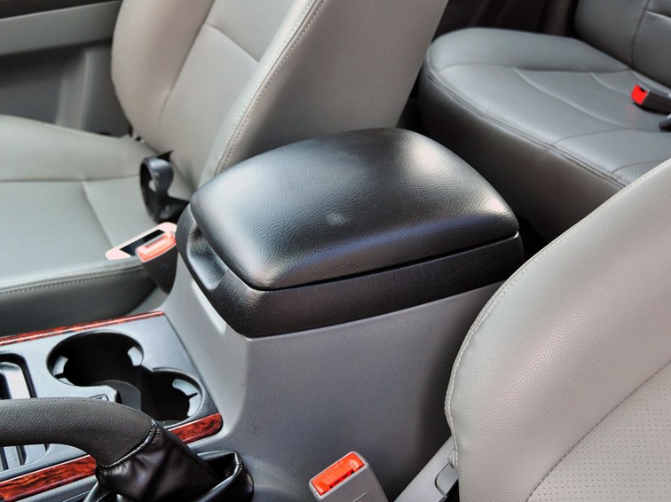 2012款 3.2T至尊版 两驱柴油标准型车厢座椅图片