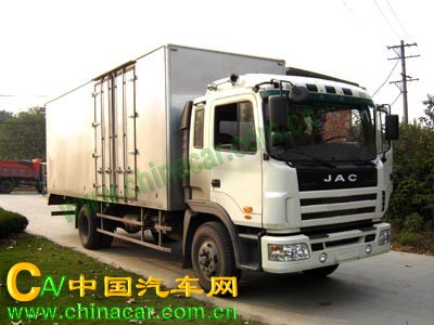 江淮牌HFC5125XXYKR1型厢式运输车图片1