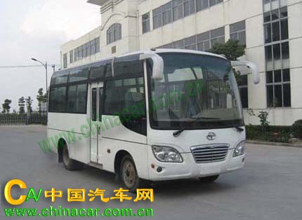 太湖牌XQ6606TQ2型轻型客车