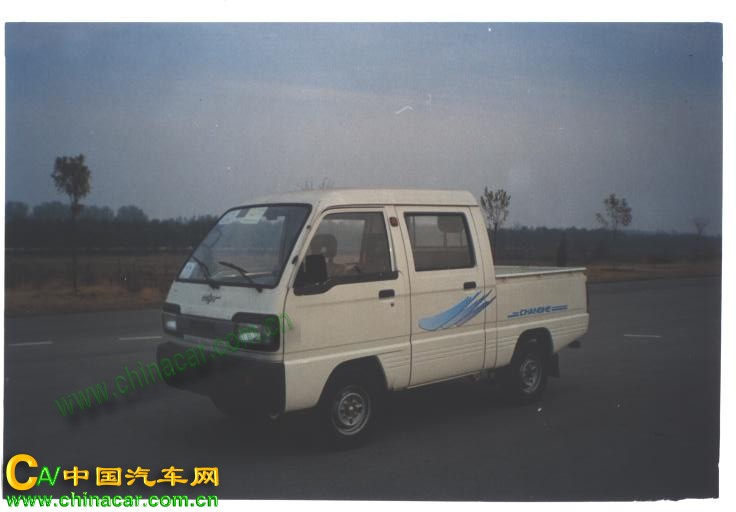 昌河牌CH1011AEI微型双排载货汽车