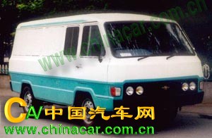 燕京牌YJ5021XXYA型厢式运输车图片1