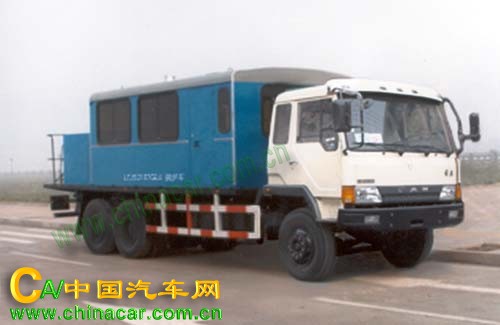 兰通牌LTJ5210TGL6型锅炉车图片