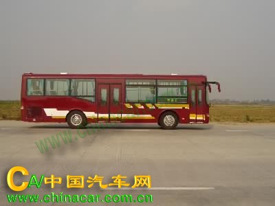 星凯龙牌HFX6124GK06型城市客车图片2