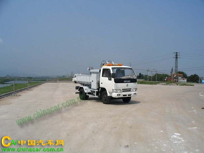 粤海牌YH5030ZWX01型淤泥抓斗车图片