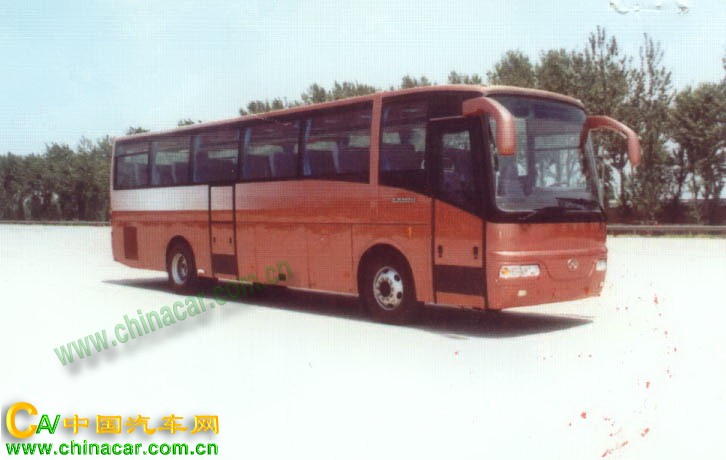 京通牌BJK6112A型旅游客车