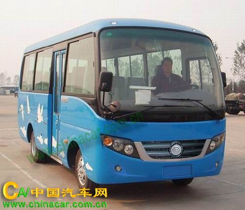 宇通牌ZK6608DJ型轻型客车图片1
