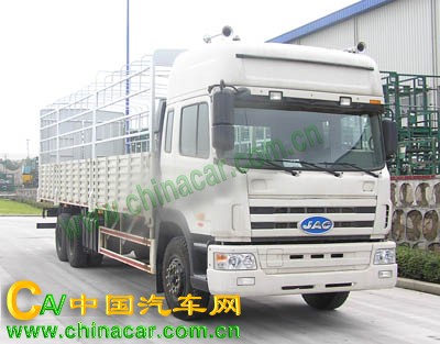 江淮牌HFC5200CCYK1R1型仓栅式运输车图片