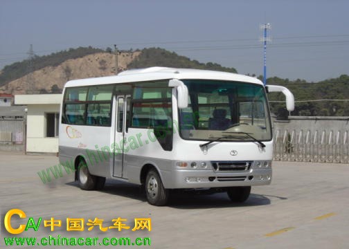 悦西牌ZJC6602HN1型轻型客车图片1