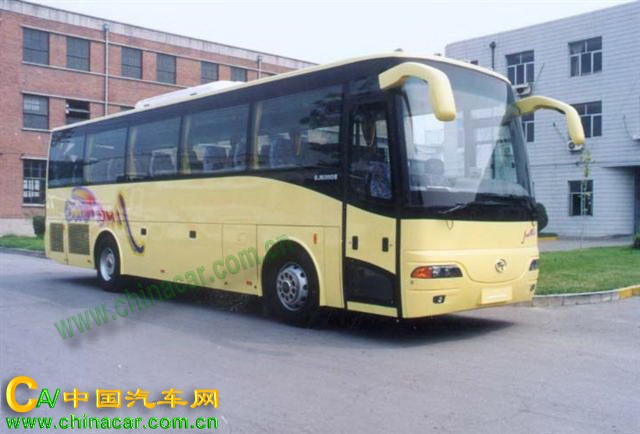 京通牌BJK6110B型旅游客车