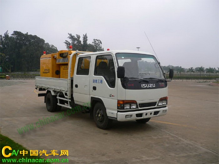 三湘牌CK5050TYH型沥青道路综合养护车