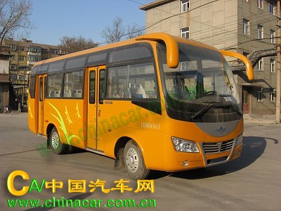 长鹿牌HB6661型城市客车
