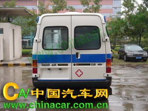 长庆牌CQK5031XJH3型救护车图片4
