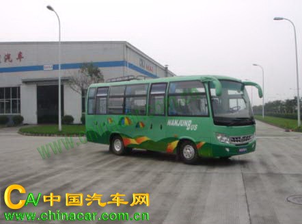 南骏牌CNJ6660EG1型城市客车图片2