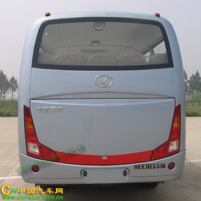 华新牌HM6606K型客车图片2