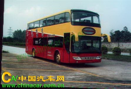 峨嵋牌EM6126HS型双层豪华客车图片1