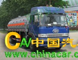 楚胜牌CSC5256GHYC型化工液体运输车图片1