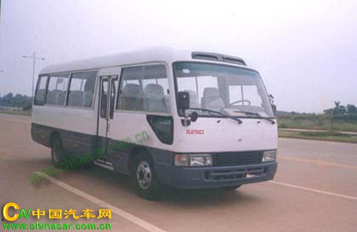 湘陵牌XL6700C2型客车