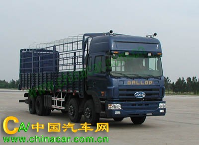 江淮牌HFC5241CCYK3R1型仓栅式运输车图片