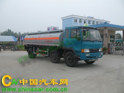 程力威牌CLW5252GHYC型化工液体运输车图片1