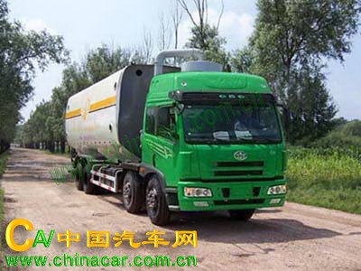 解放牌CA5319GLSP4K2L11T4型8X4平头柴油散装粮食运输车图片3