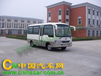 华菱之星牌HN6601Q型轻型客车图片1